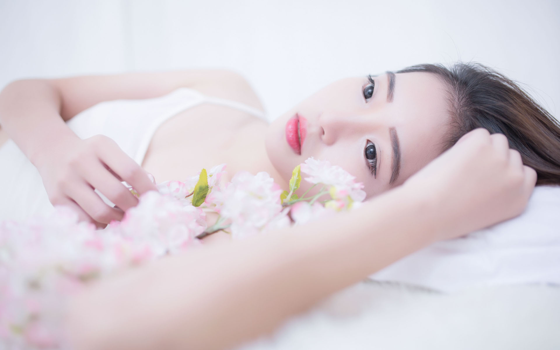 黄仁勋首次参加链博会：中国开源AI是推动全球进步的催化剂